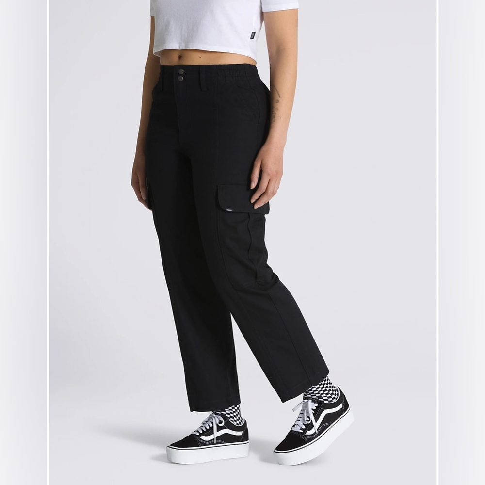 💙 Vans Women’s Sidewalk Cargo Pants